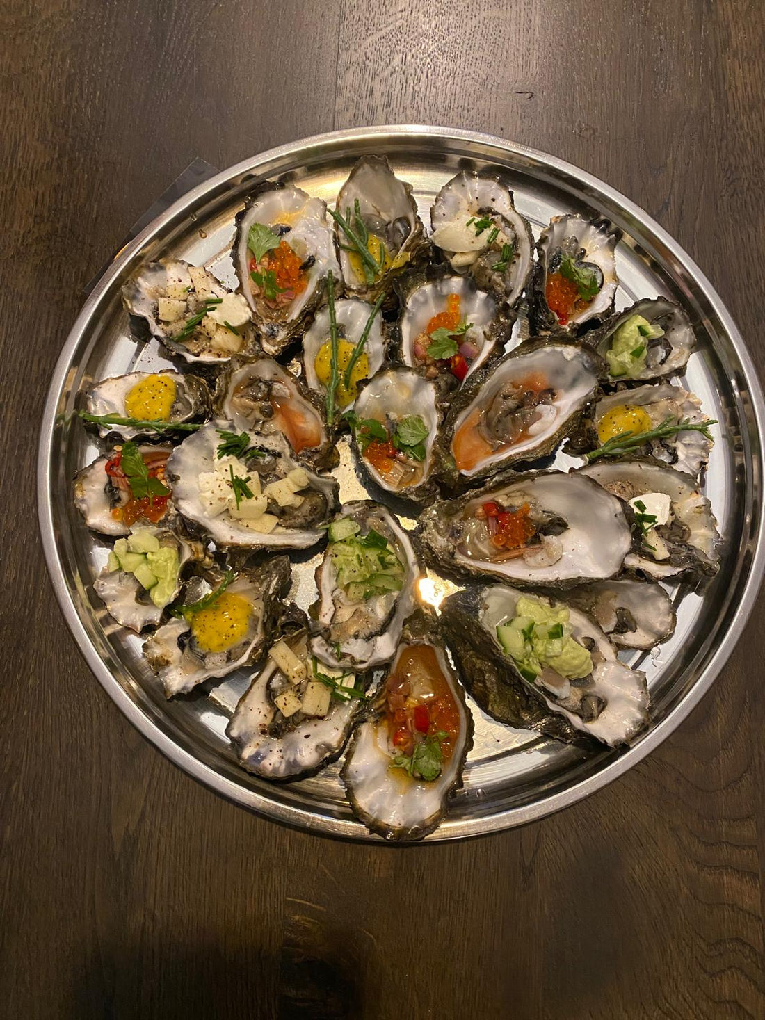 Oesters met luxe toppings