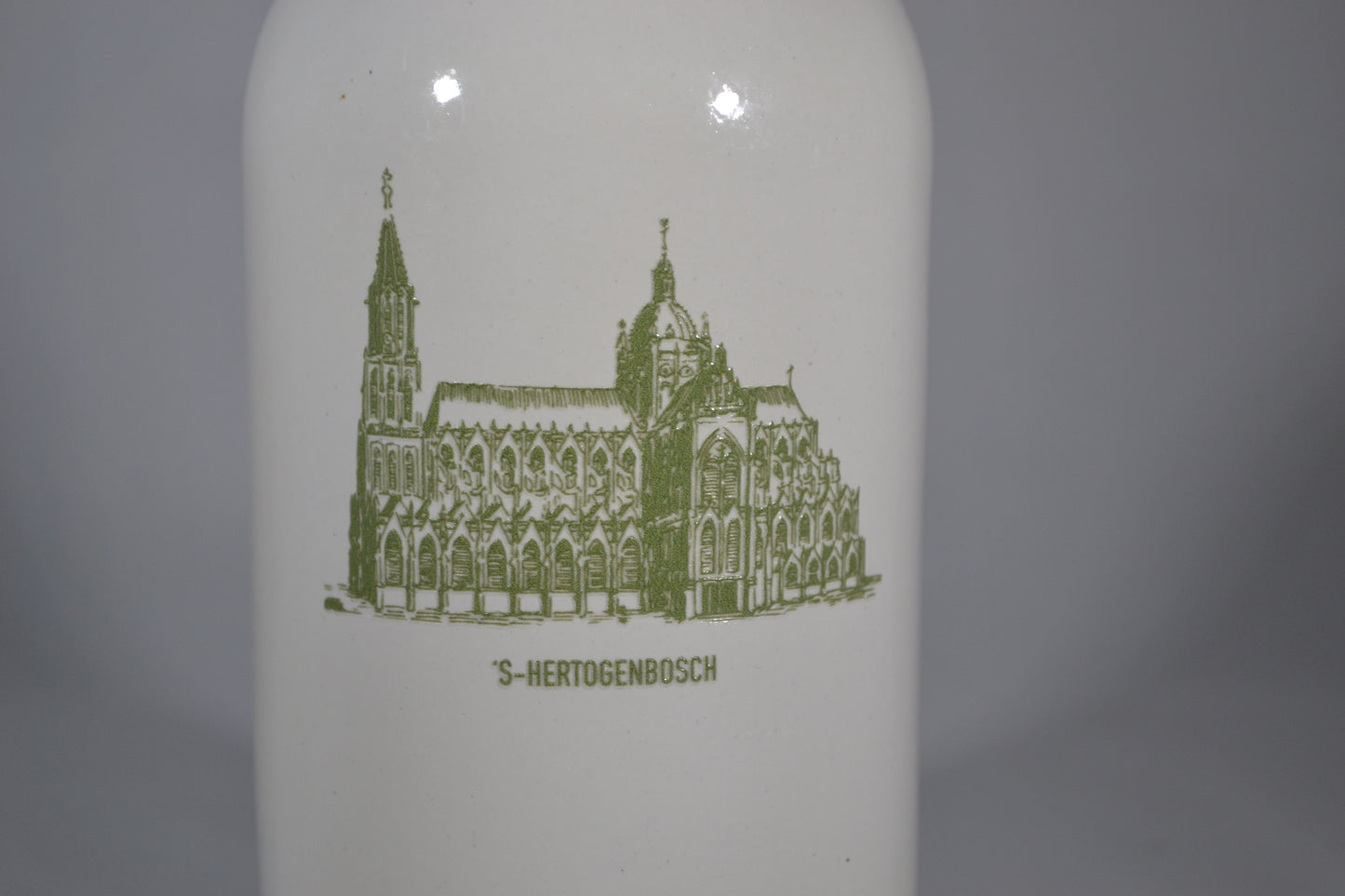 Oliedispenser  'Onze Sint Jan'